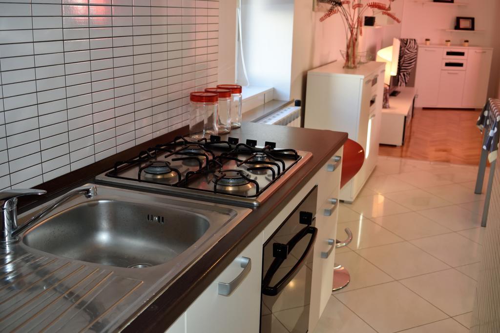 Aurelia Apartment Ližnjan Eksteriør bilde