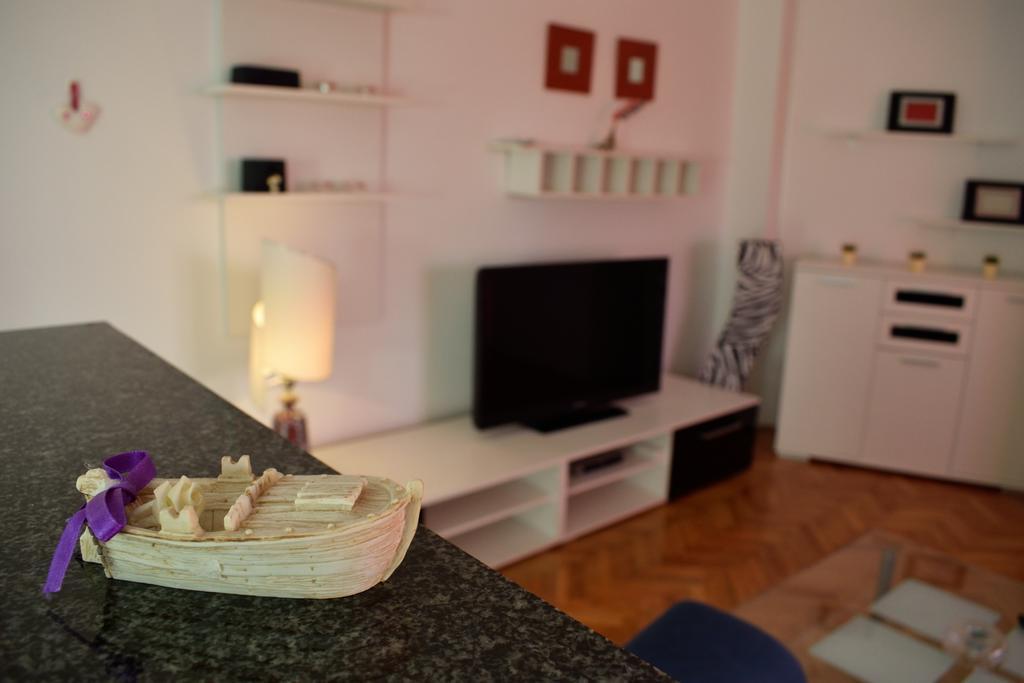 Aurelia Apartment Ližnjan Eksteriør bilde