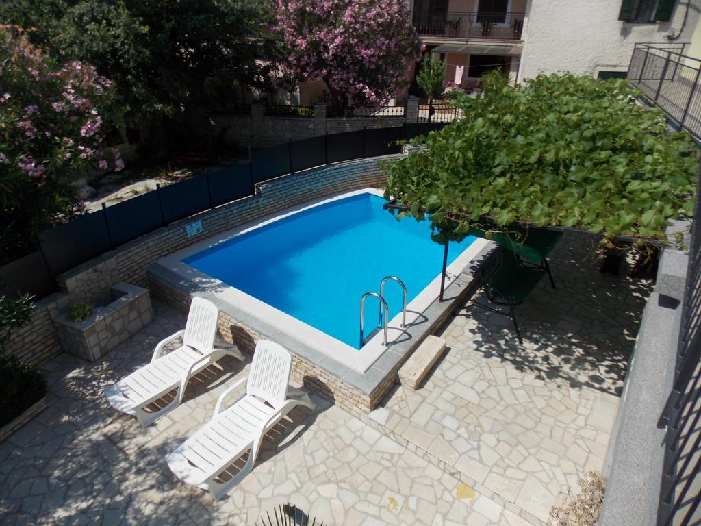 Aurelia Apartment Ližnjan Eksteriør bilde