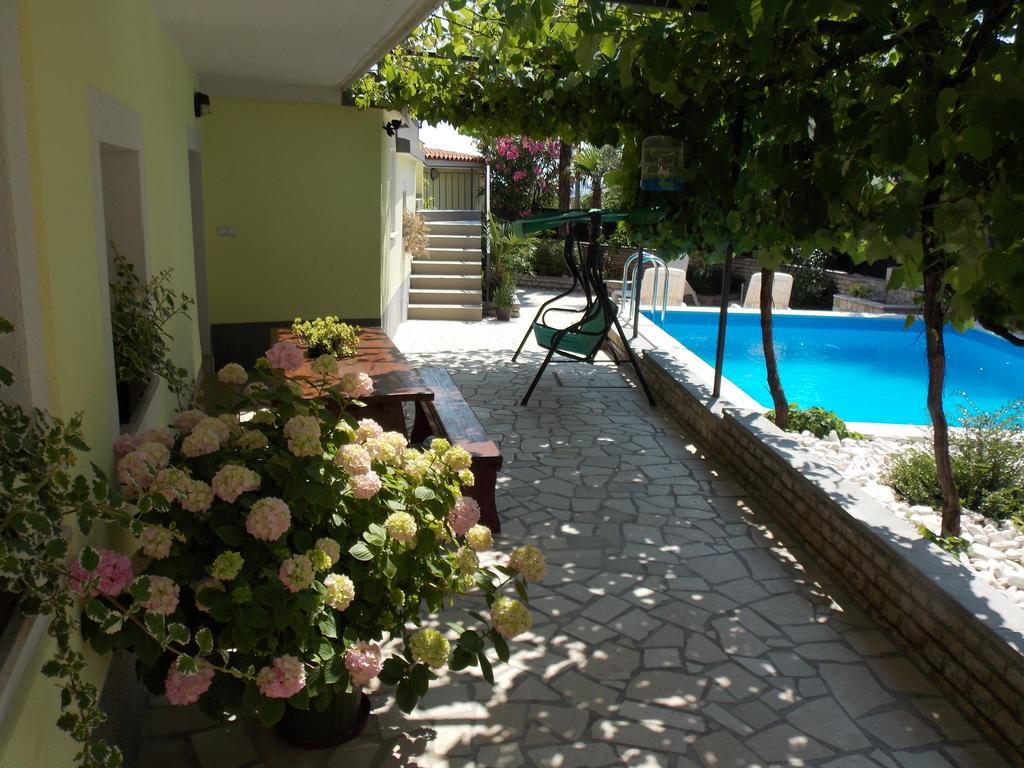 Aurelia Apartment Ližnjan Eksteriør bilde